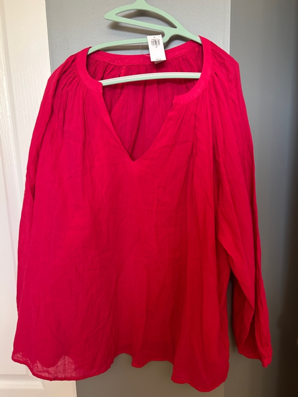 Old Navy Bright Pink V-Neck Long Sleeve Tunic